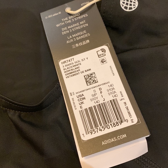 Adidas swimsuit - US Youth S (8-10) - Picture 10 of 16